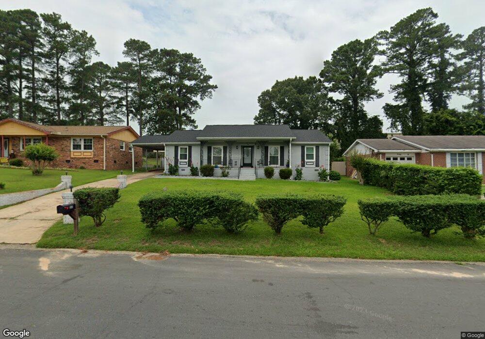 690 Edgehill Rd, Fayetteville, NC 28314 - photo 1