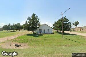 1012 N 4th St, Leoti, KS 67861
