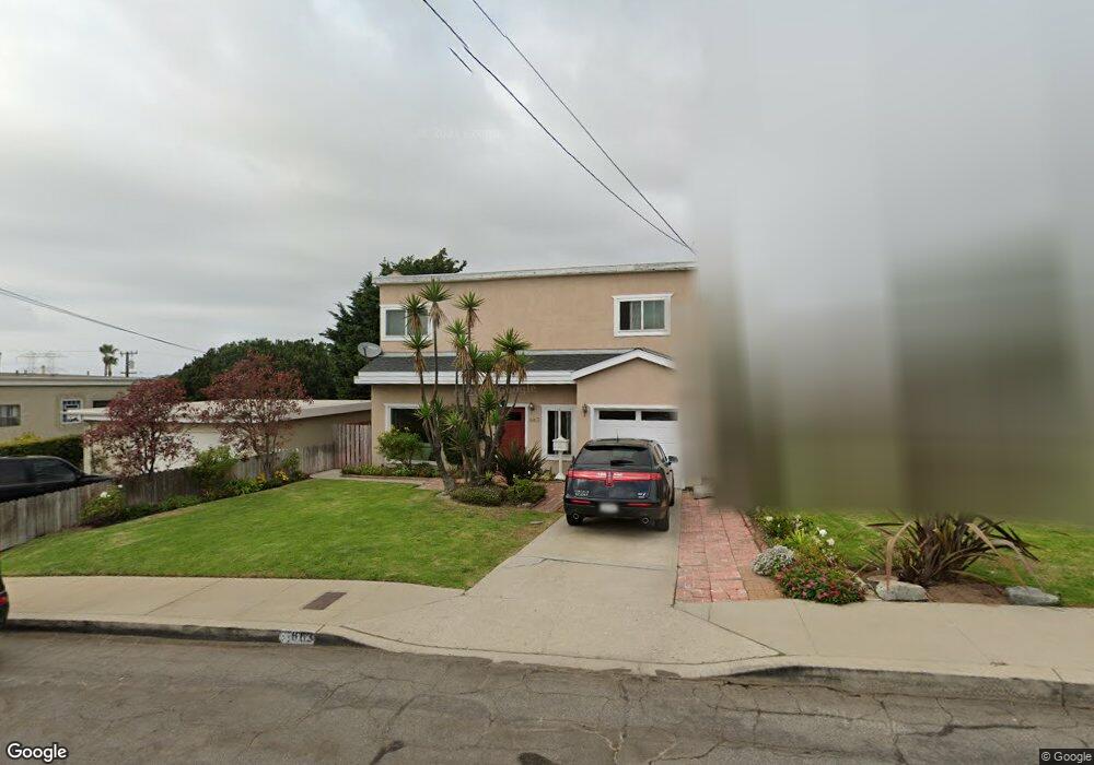 663 W Maple Ave, El Segundo, CA 90245 - photo 1