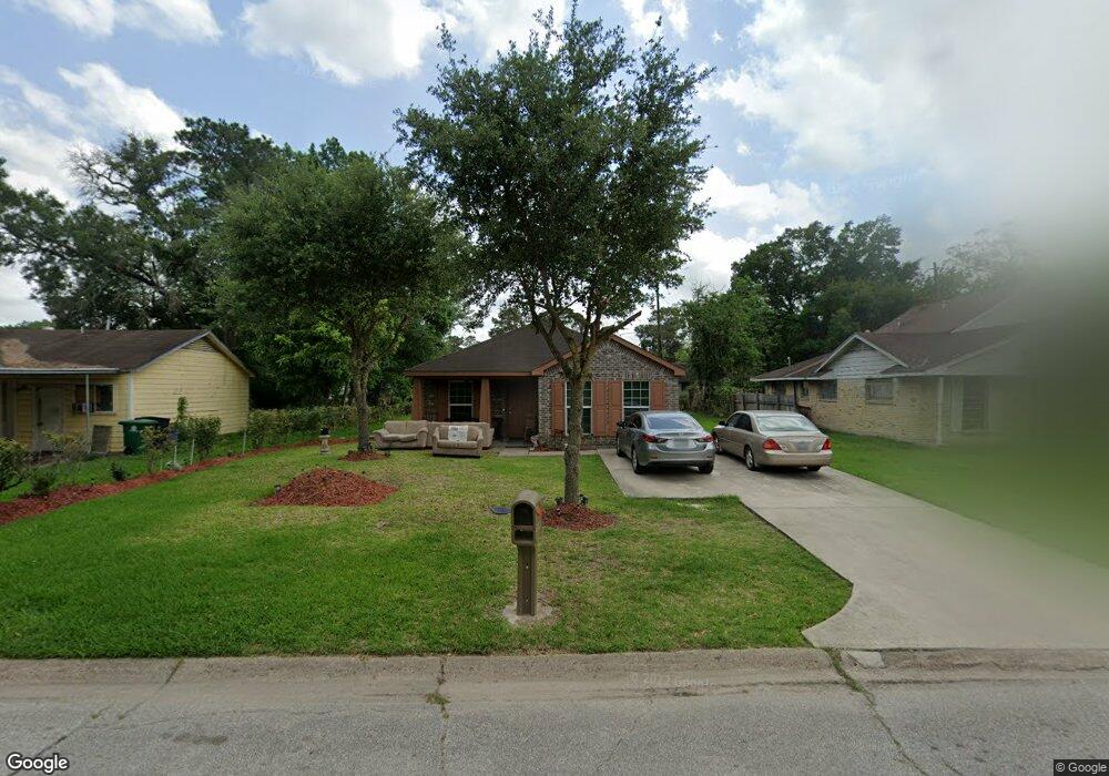 7206 Marilyn Ln, Houston, TX 77016 - photo 1