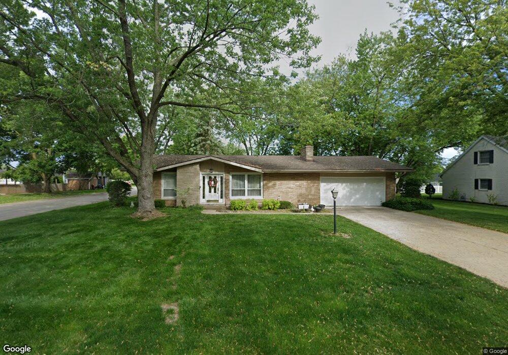 552 N Williams St, Nappanee, IN 46550 - photo 1