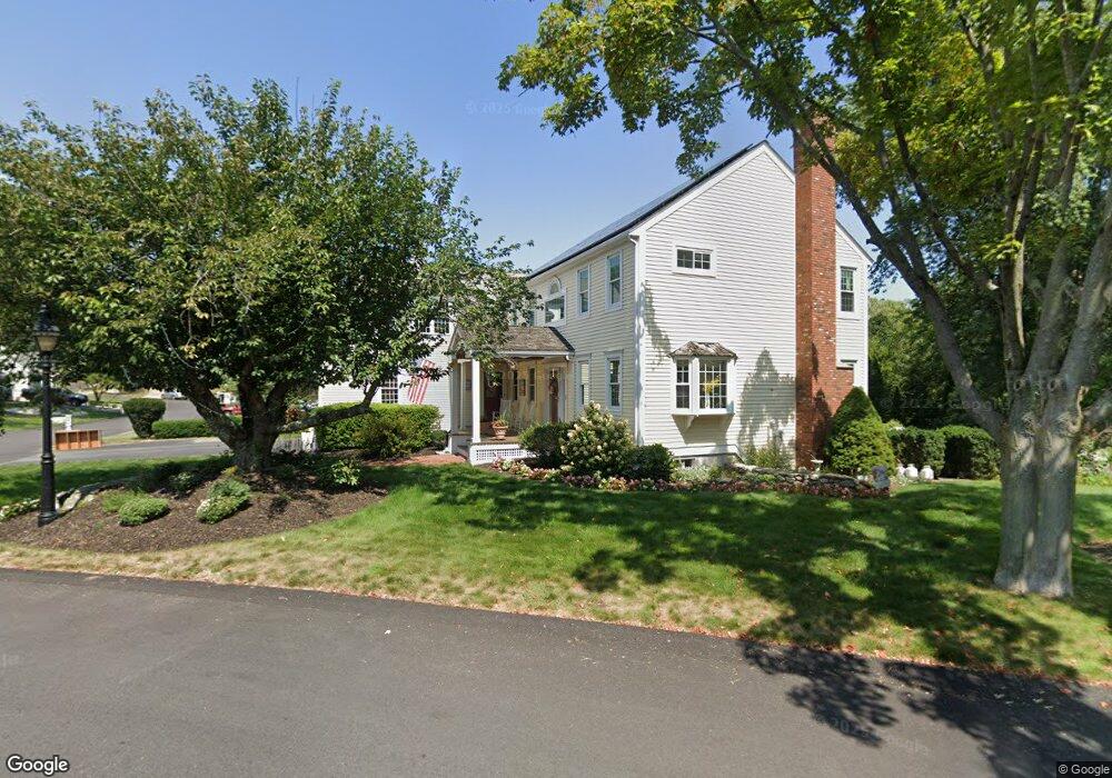 17 Fieldstone Ln, East Weymouth, MA 02189 - photo 1