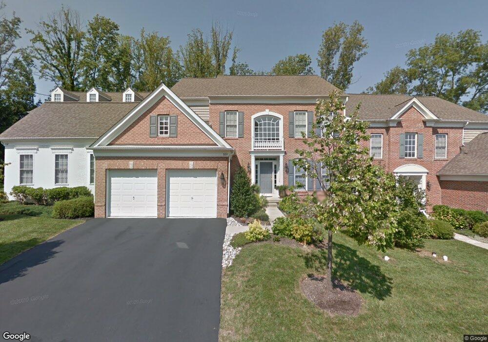 325 Arthur Ct unit 64, Newtown Square, PA 19073 - photo 1