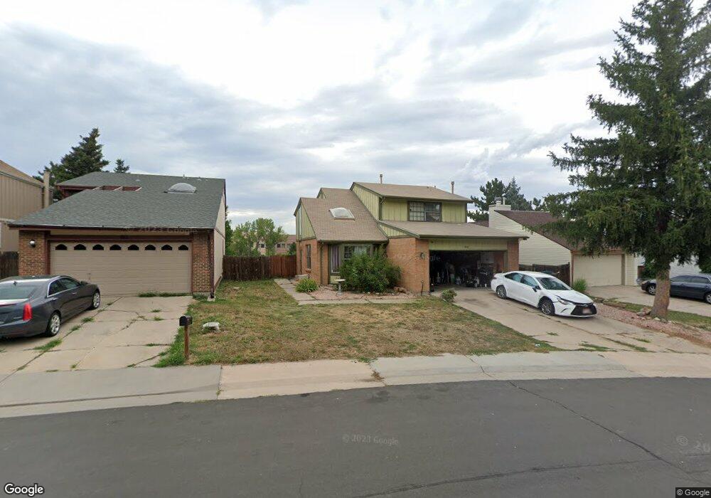 803 S Rifle Way, Aurora, CO 80017 - photo 1