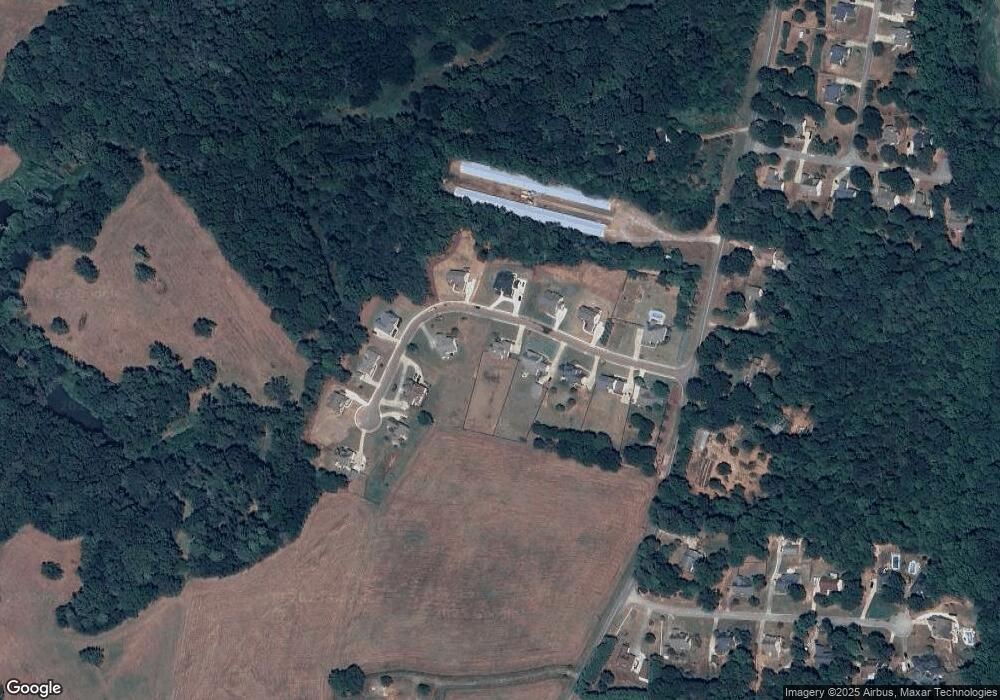 121 Wicklow Ct, Hoschton, GA 30548 - photo 1