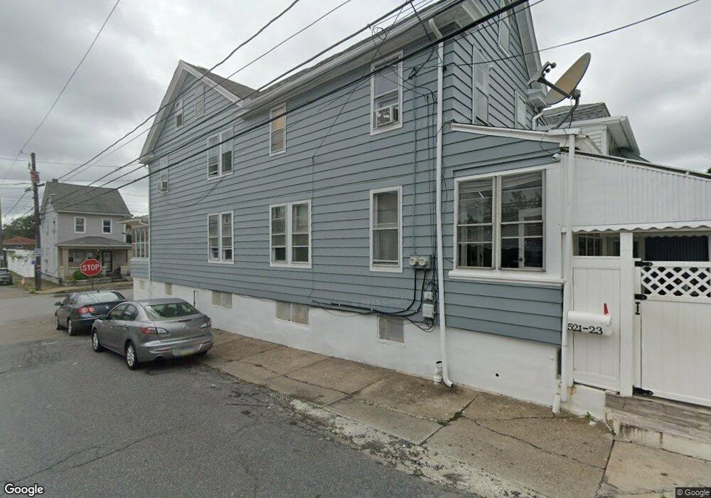 521 Hayes St, Hazleton, PA 18201 - photo 1