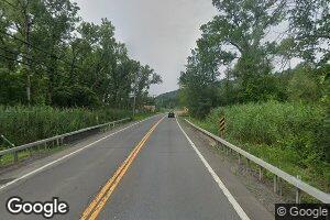 5647 S 3rd St, Hudson, NY 12534