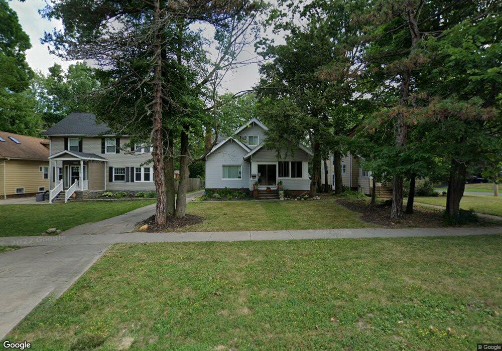 3361 Euclid Heights Blvd, Cleveland, OH 44118 - photo 1