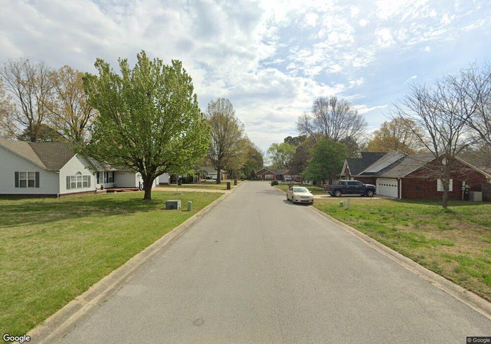 511 Dogwood, Paragould, AR 72450 - photo 1