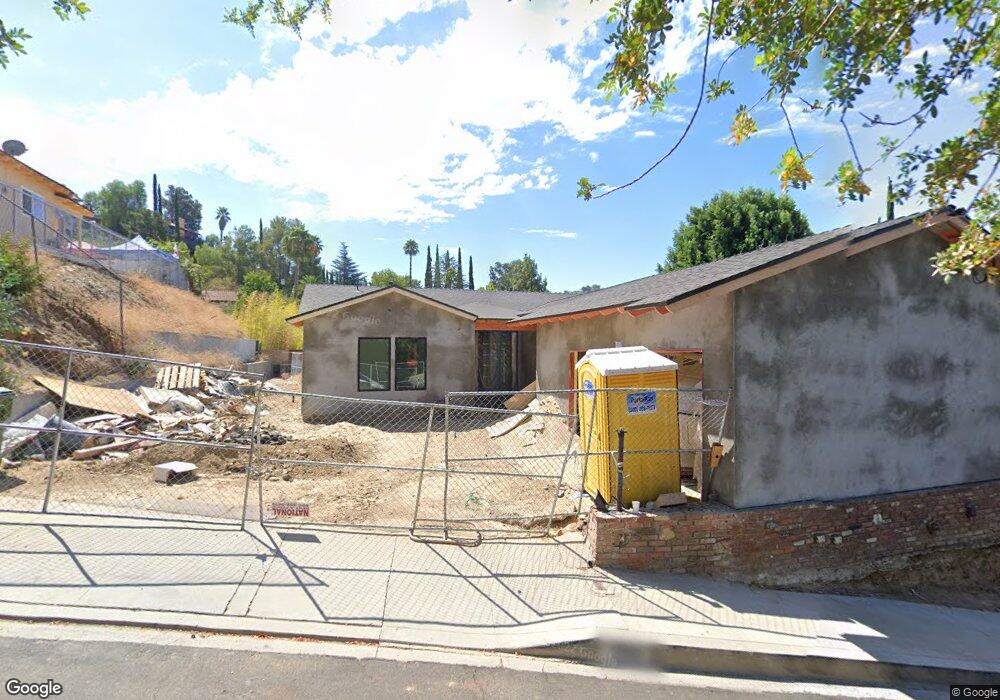 4366 Pampas Rd, Woodland Hills, CA 91364 - photo 1