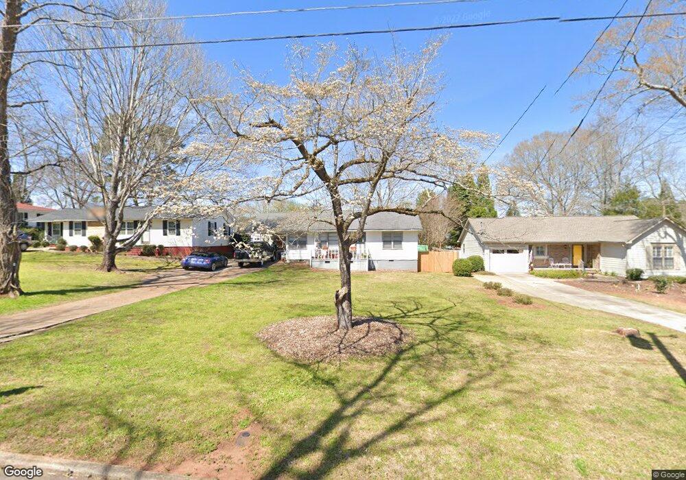 118 N Chilton Crescent, Lagrange, GA 30240 - photo 1