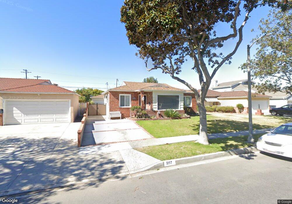 5117 Verdura Ave, Lakewood, CA 90712 - photo 1