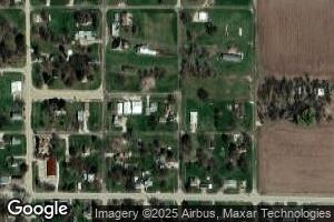 405 Mulberry St, La Fayette, IL 61449