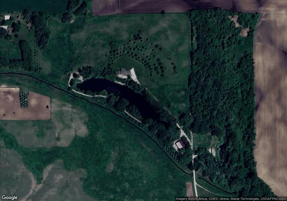 74530 270th St, Clarks Grove, MN 56016 - photo 1