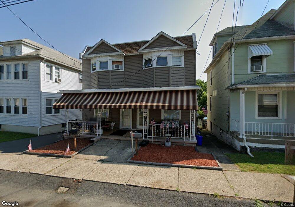 216 Taft St, Hanover Township, PA 18706 - photo 1