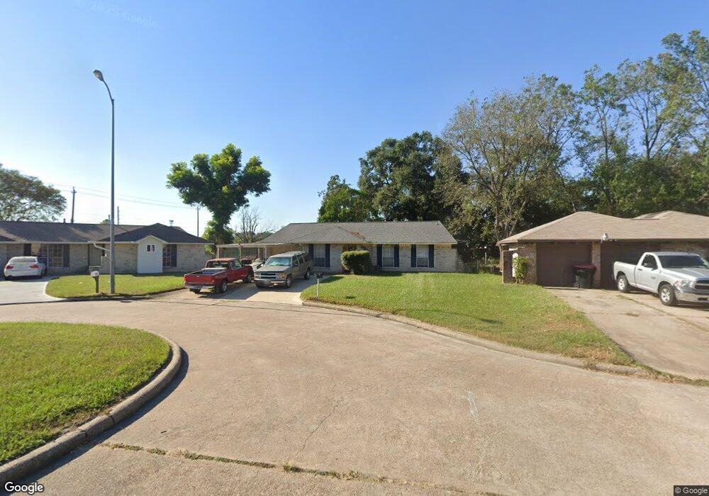 1318 Cherry Spring Dr, Houston, TX 77038 - photo 1