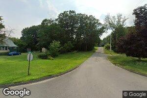 7 South St, Howland, ME 04448