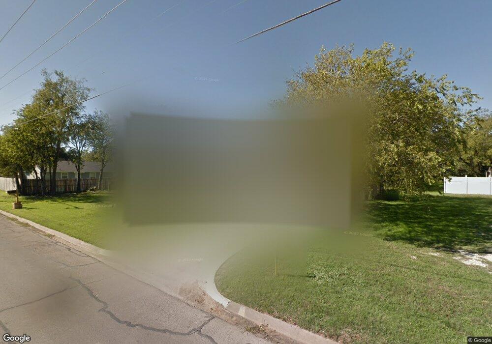 420 Woodard Ave, Cleburne, TX 76033 - photo 1