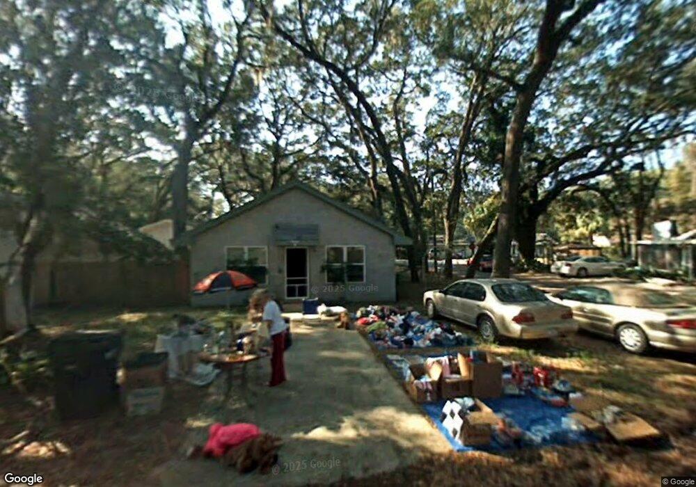 327 Palm St, Saint Simons Island, GA 31522 - photo 1