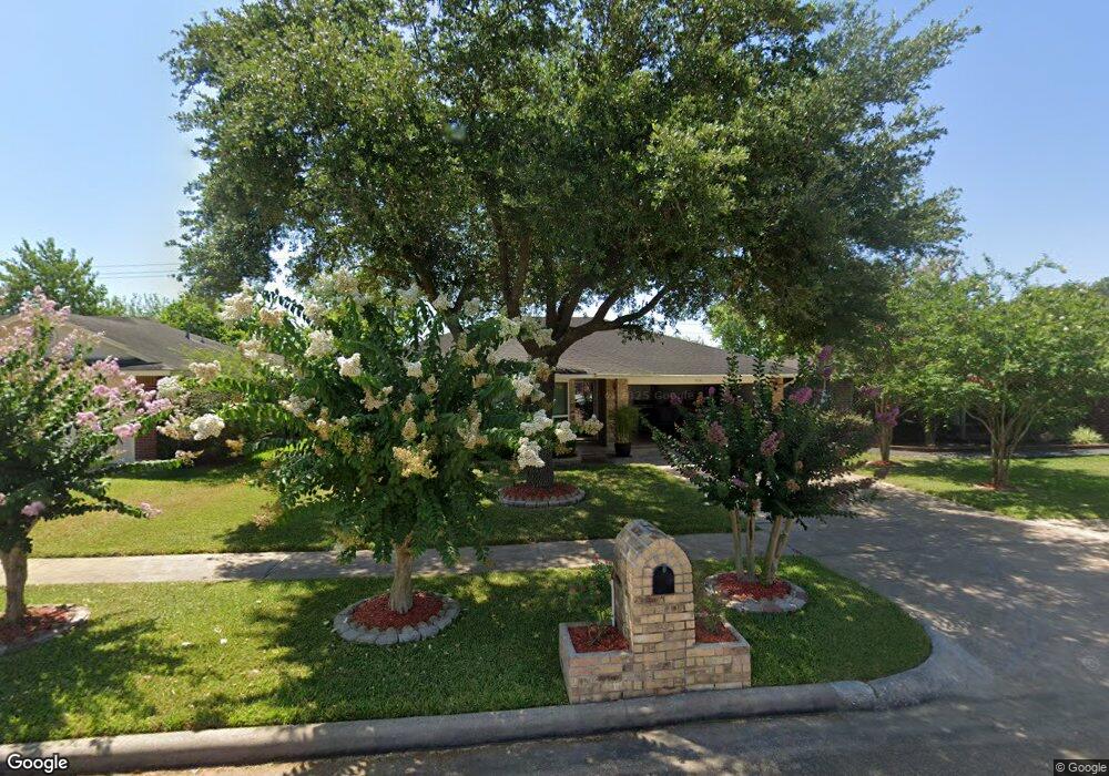 9530 Carmalee St, Houston, TX 77075 - photo 1