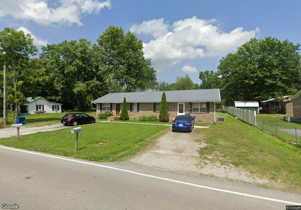 905 Oakdale St, Manchester, TN 37355 - photo 1
