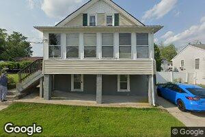 50 Beacon St, Cranston, RI 02910