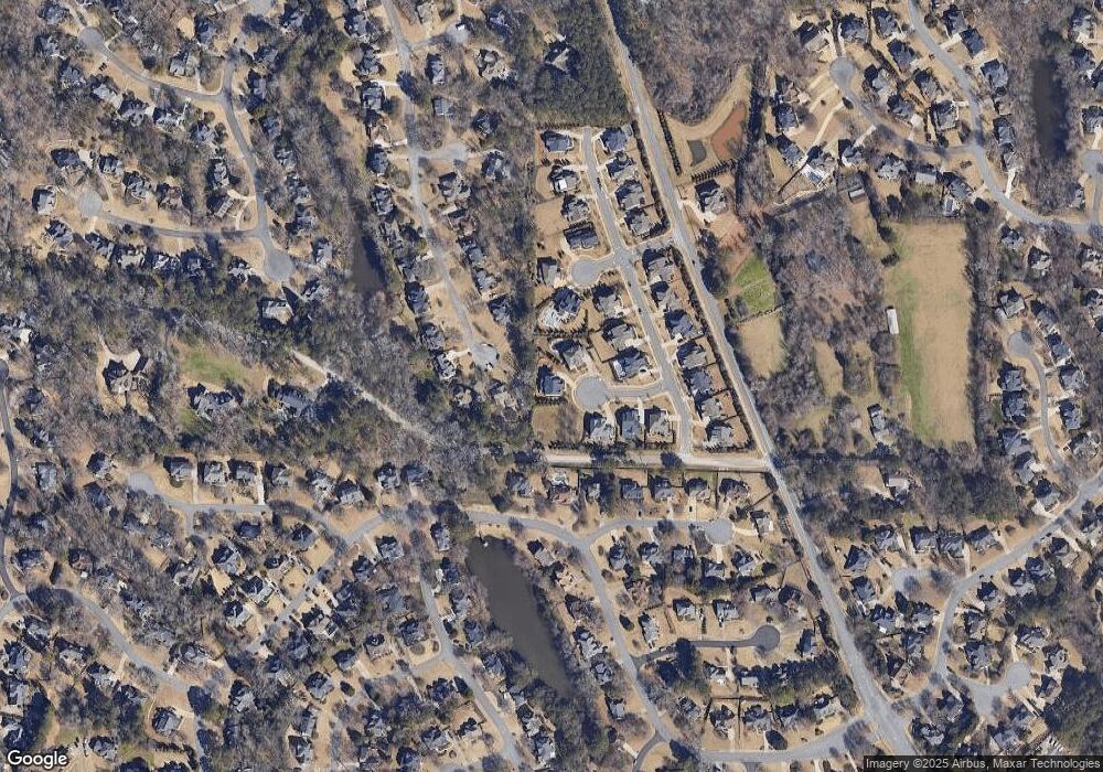 4030 Manor Oak Cir, Roswell, GA 30075 - photo 1