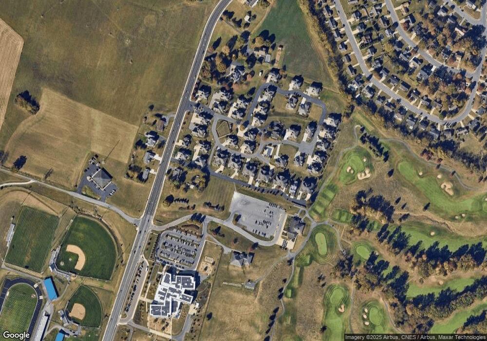 1736 Heritage Estates Cir, Harrisonburg, VA 22801 - photo 1