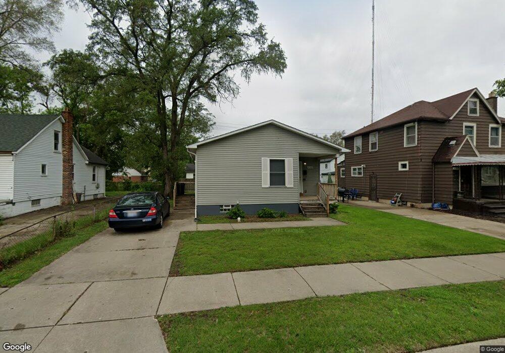 21361 Glen Lodge Rd, Ferndale, MI 48220 - photo 1