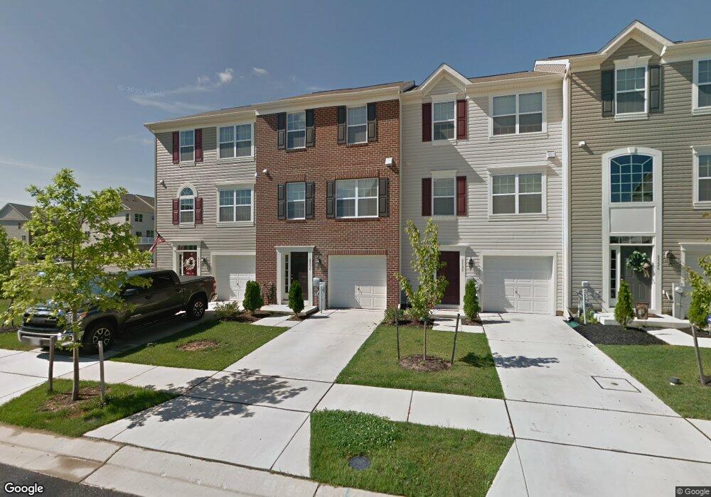 8530 Stansbury Lake Dr, Baltimore, MD 21222 - photo 1