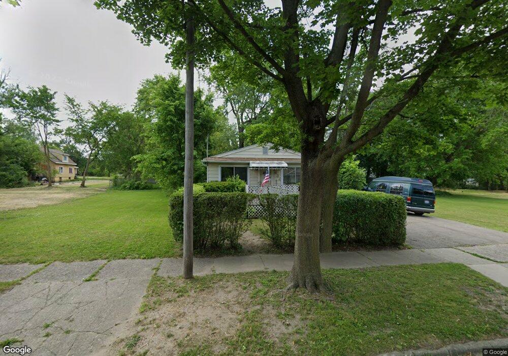 1626 Dakota Ave, Flint, MI 48506 - photo 1