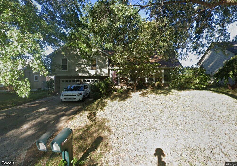809 NW 19th St, Blue Springs, MO 64015 - photo 1
