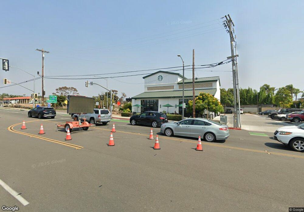 895 Tamarack Ave, Carlsbad, CA 92008 - photo 1