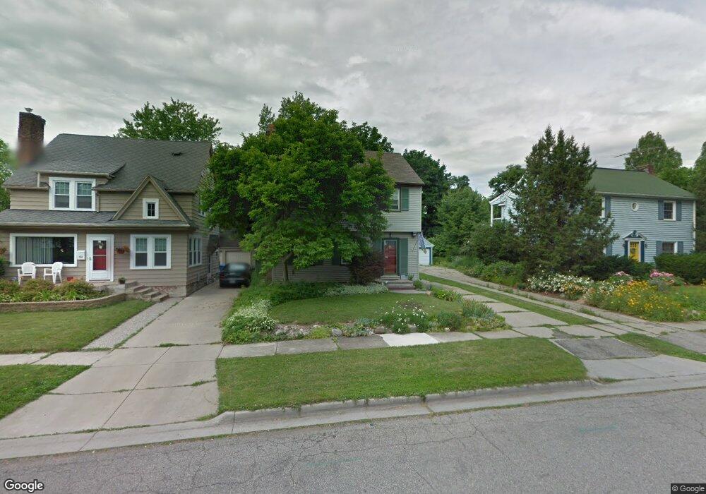 1527 W Ionia St, Lansing, MI 48915 - photo 1
