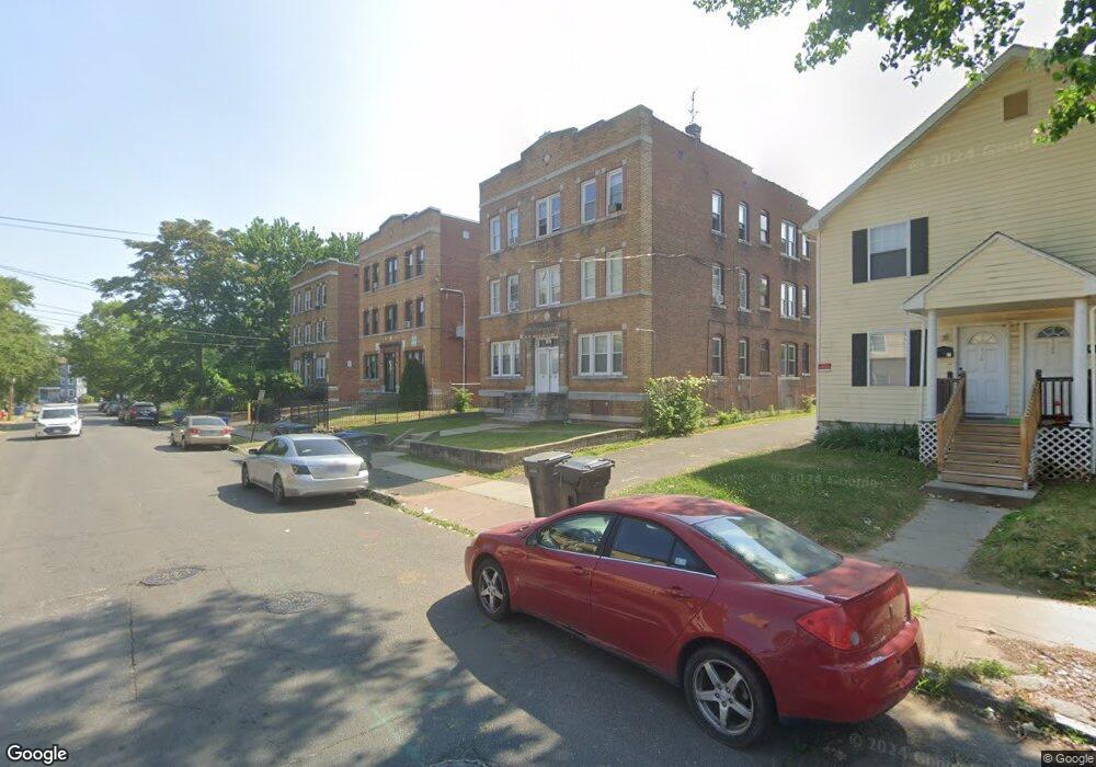 142 Clark St unit 3, Hartford, CT 06120 - photo 1