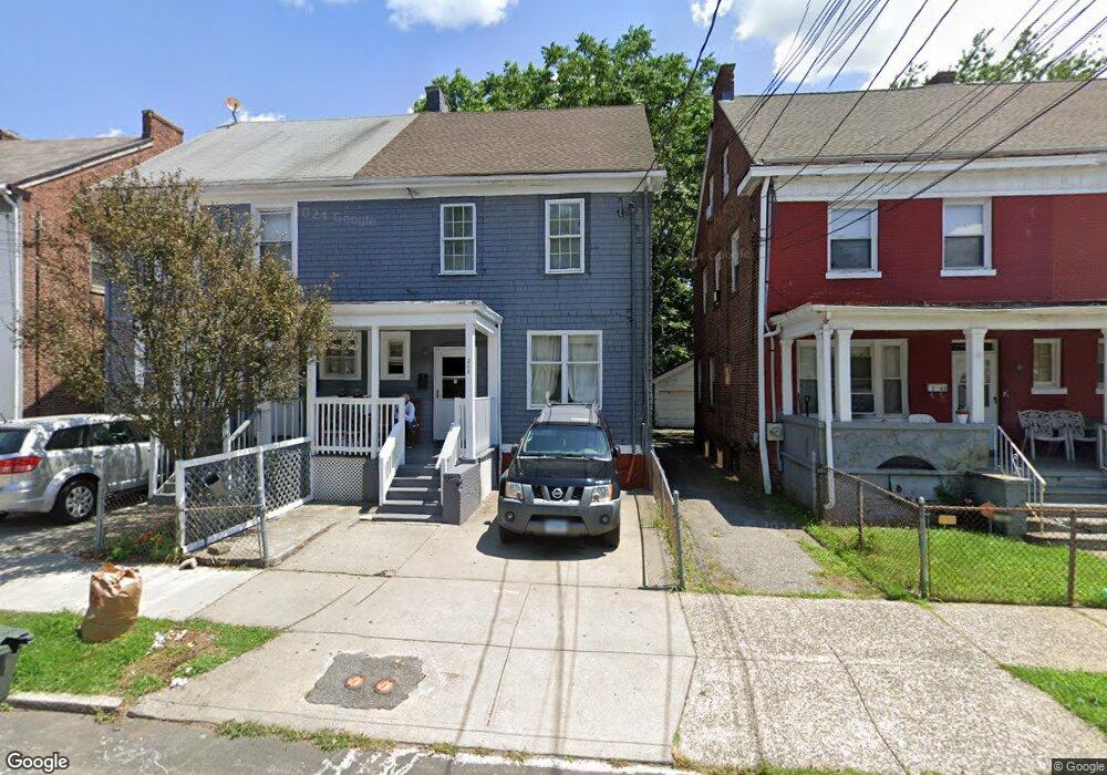 270 Willow St, Bridgeport, CT 06610 - photo 1