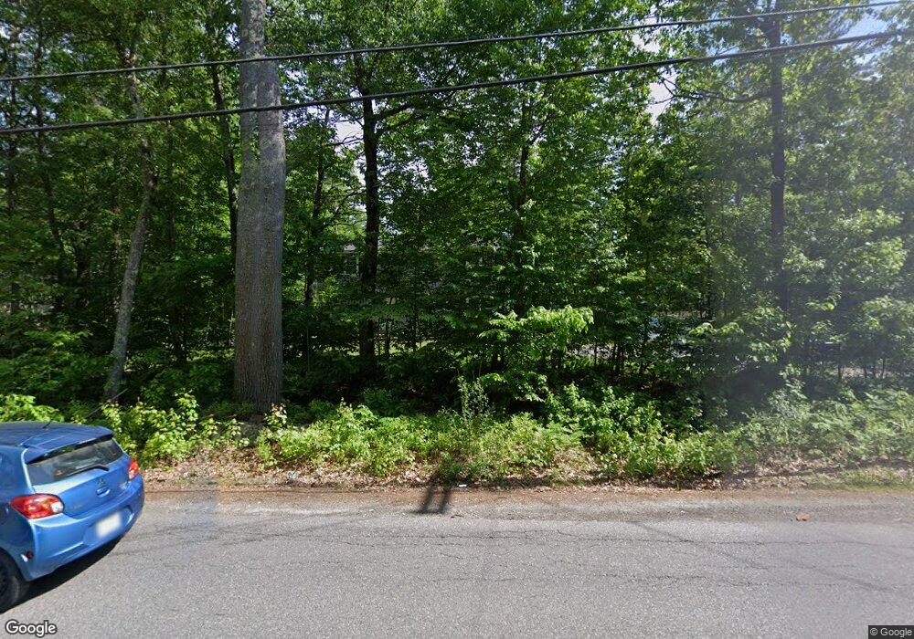 3 English Range Rd unit 3R, Derry, NH 03038 - photo 1