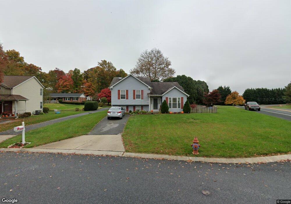 6300 Pitch Pine Ct, Sykesville, MD 21784 - photo 1