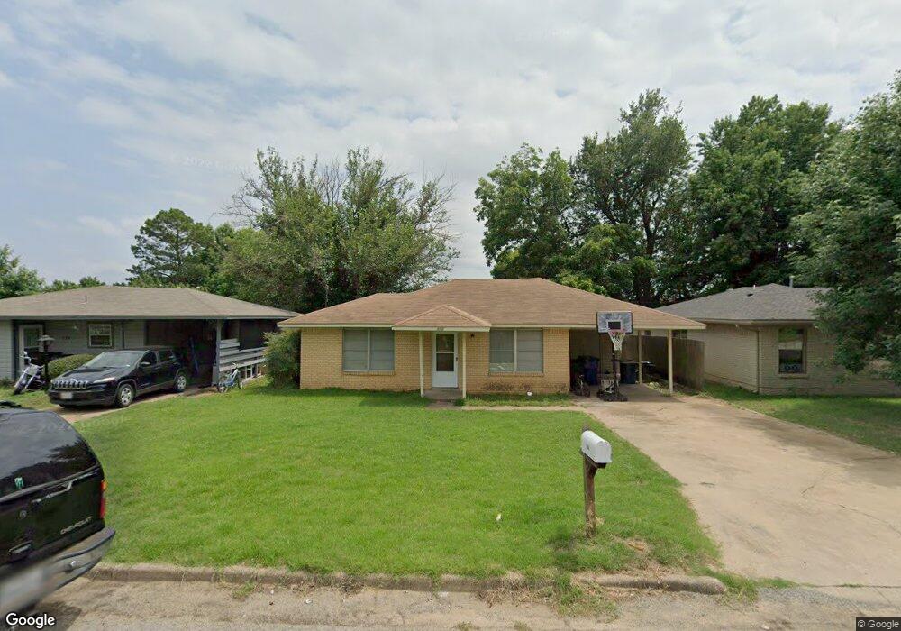 732 W Bullock St, Denison, TX 75020 - photo 1