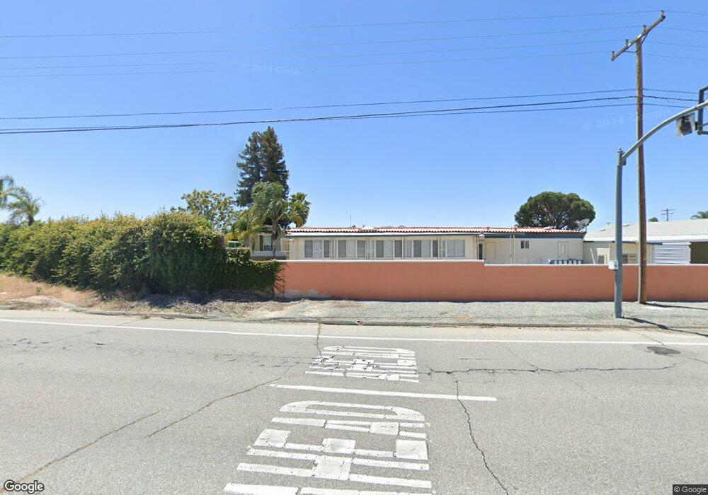 880 N Lake St unit 43, Hemet, CA 92544 - photo 1