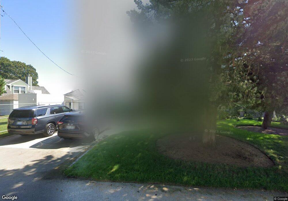 214 Riverside Dr, Riverside, RI 02915 - photo 1