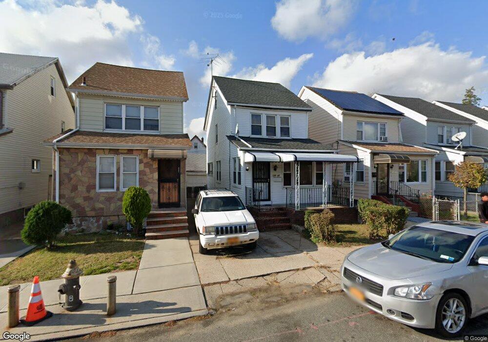 17737 Troutville Rd, Jamaica, NY 11434 - photo 1