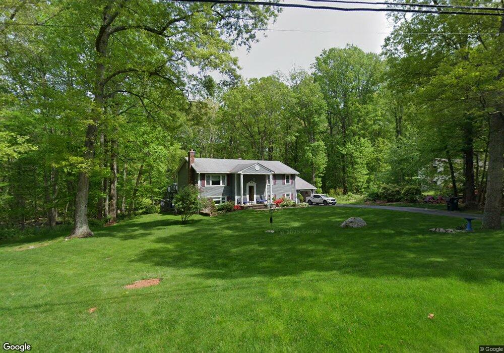 5 Osprey Dr, Gales Ferry, CT 06335 - photo 1