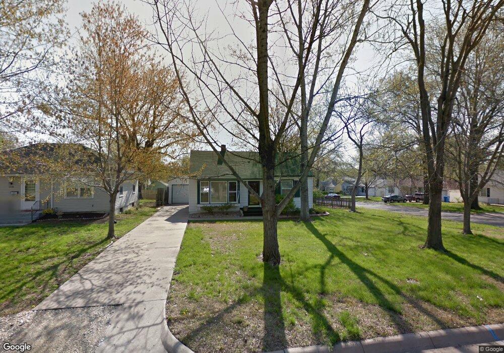 1142 SW Jane Ave, Topeka, KS 66604 - photo 1