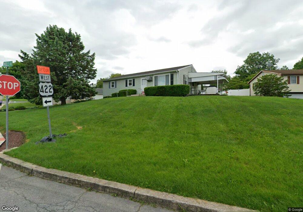 300 Mill Rd, Womelsdorf, PA 19567 - photo 1