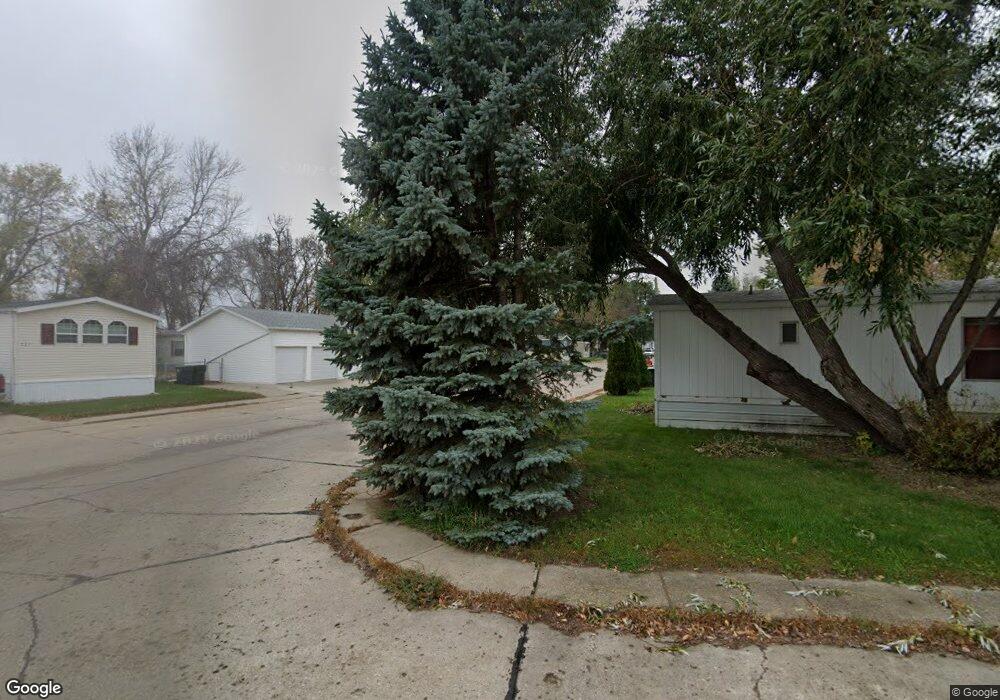 219 7th St SE, Mandan, ND 58554 - photo 1