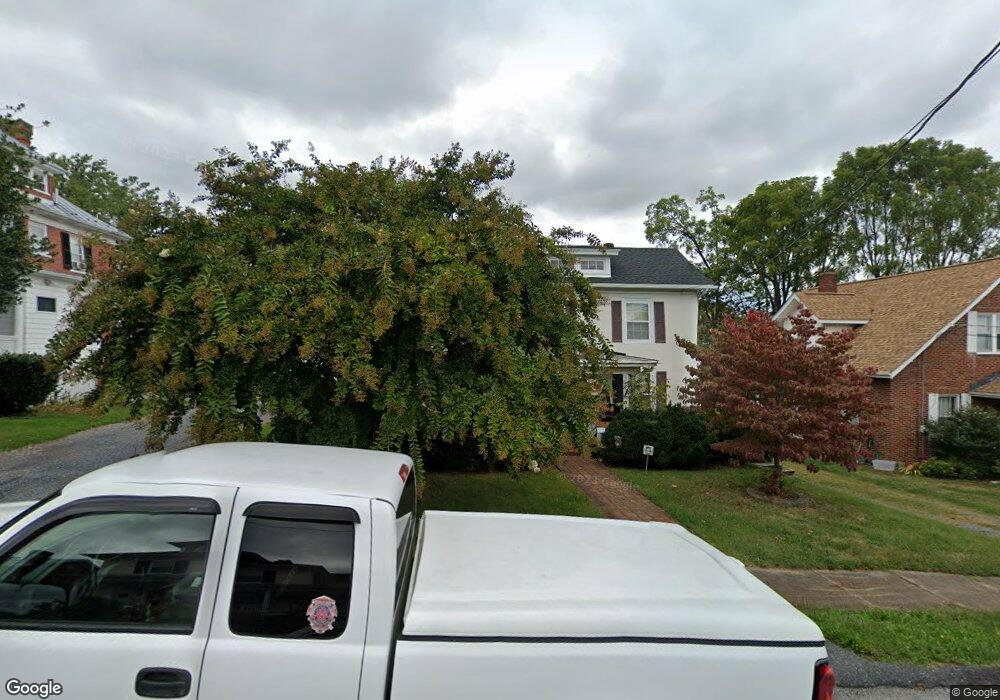 369 Maple Ave, Waynesboro, VA 22980 - photo 1