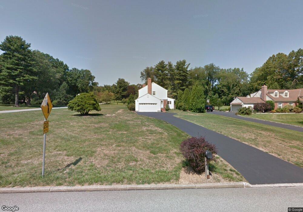 256 Lenape Dr, Berwyn, PA 19312 - photo 1