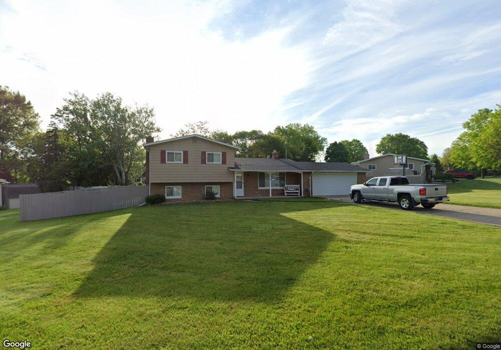 2458 Rushbrook Dr, Flushing, MI 48433 - photo 1