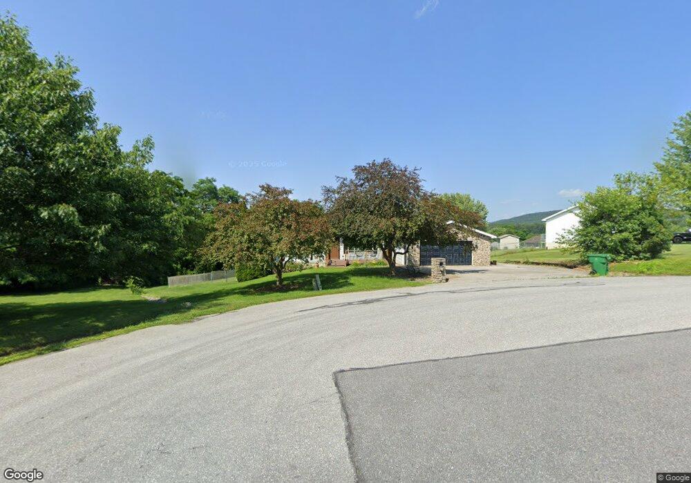 2619 Tattoo Dr, Chambersburg, PA 17202 - photo 1